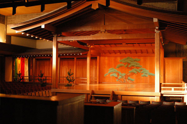 MoveforOne:本質レボリューション:能舞台